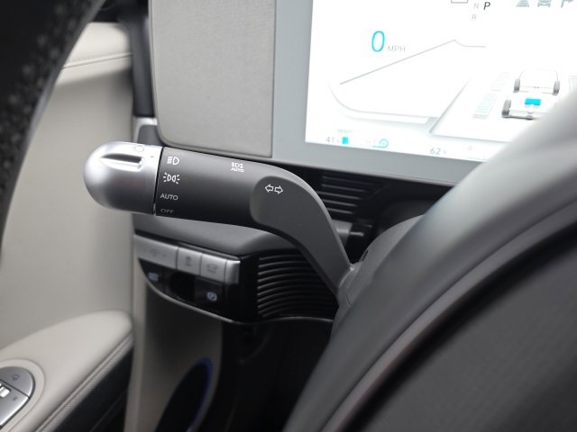 Used 2022 Hyundai Ioniq 5 SEL image 13