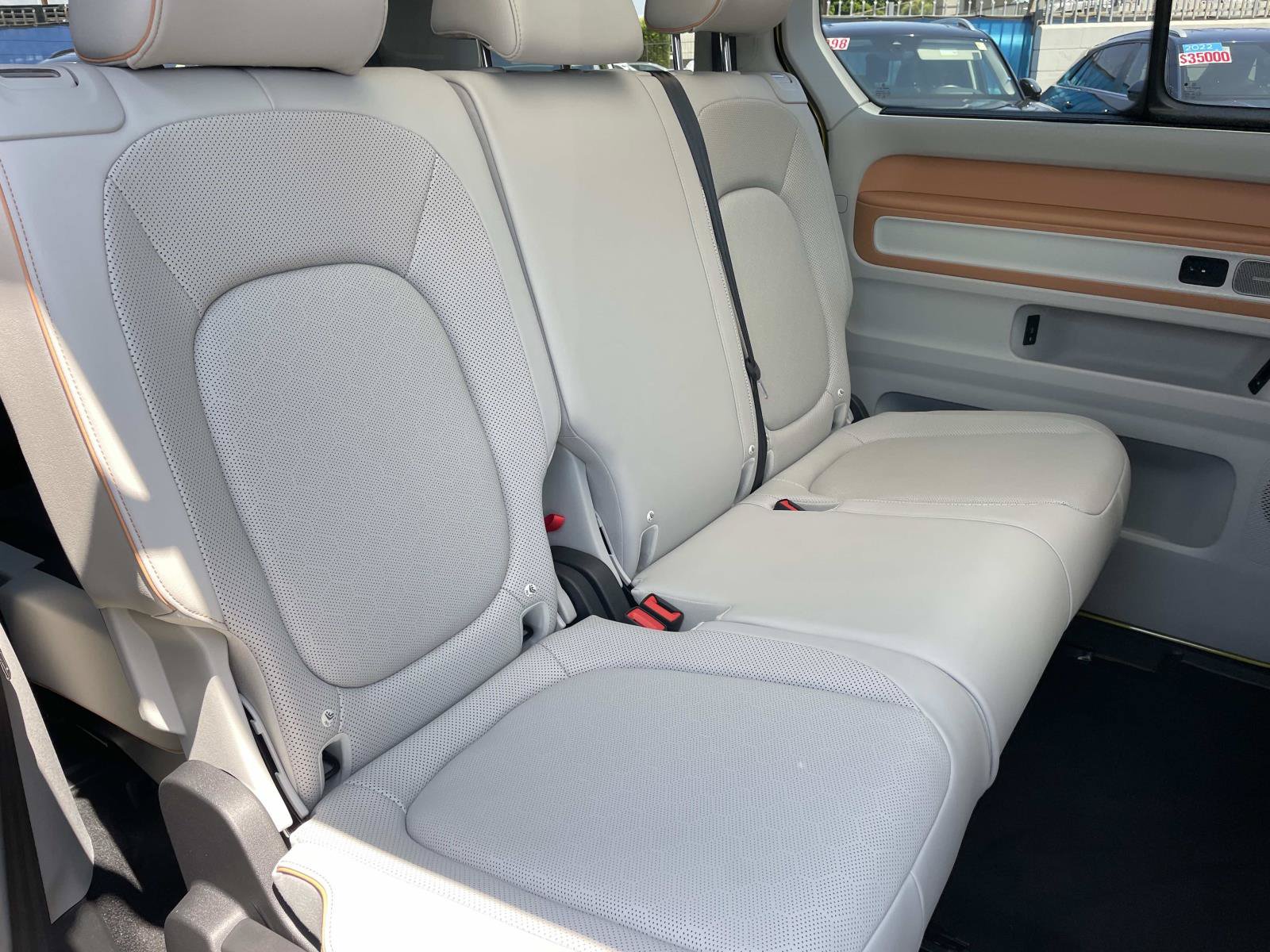 Certified 2025 Volkswagen ID. Buzz 1st Edition RWD image 27