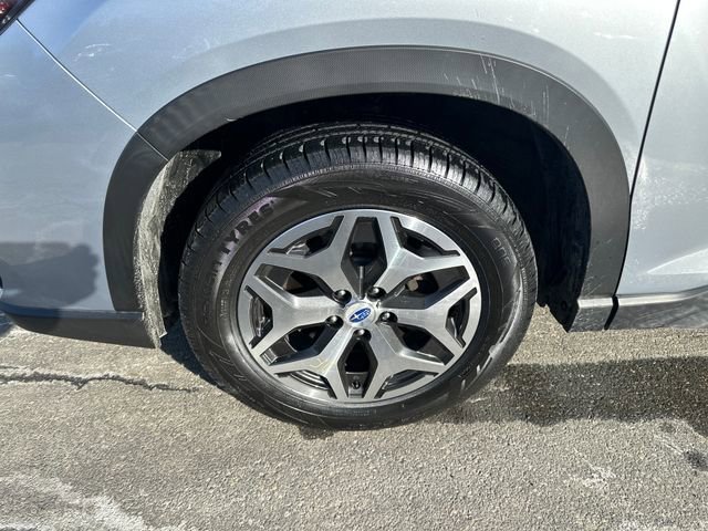 Used 2020 Subaru Forester Premium image 27