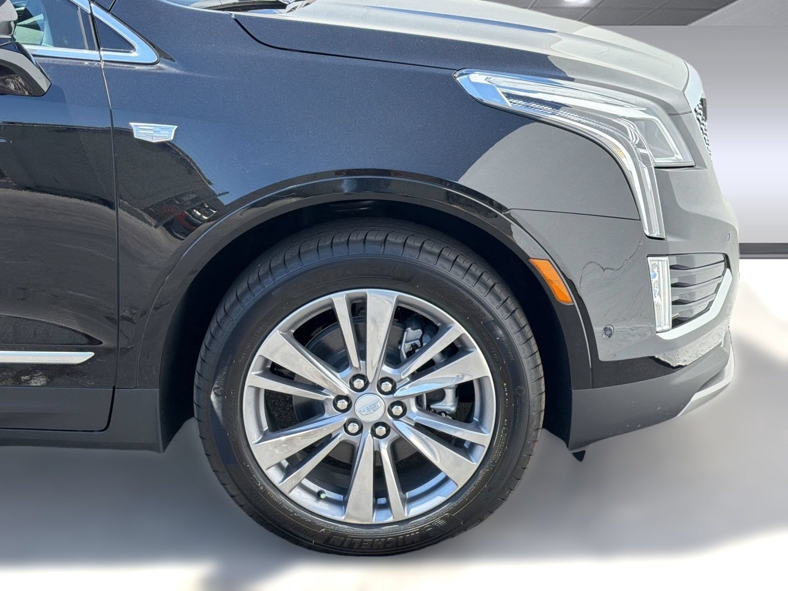New 2026 Cadillac XT5 Premium Luxury w/ Driver Assist Package FWD image 12