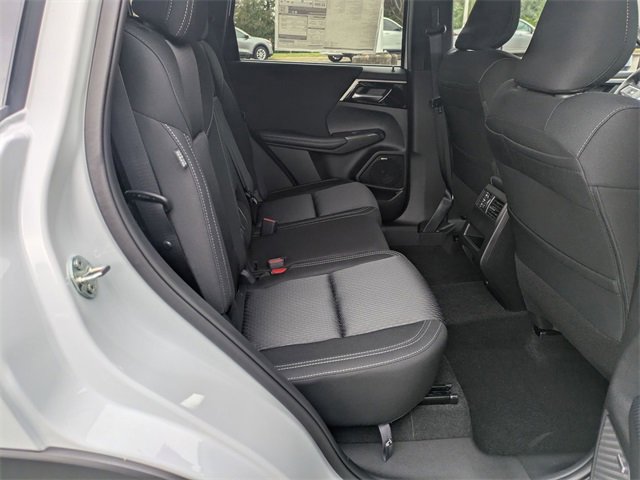 New 2025 Mitsubishi Outlander ES image 31