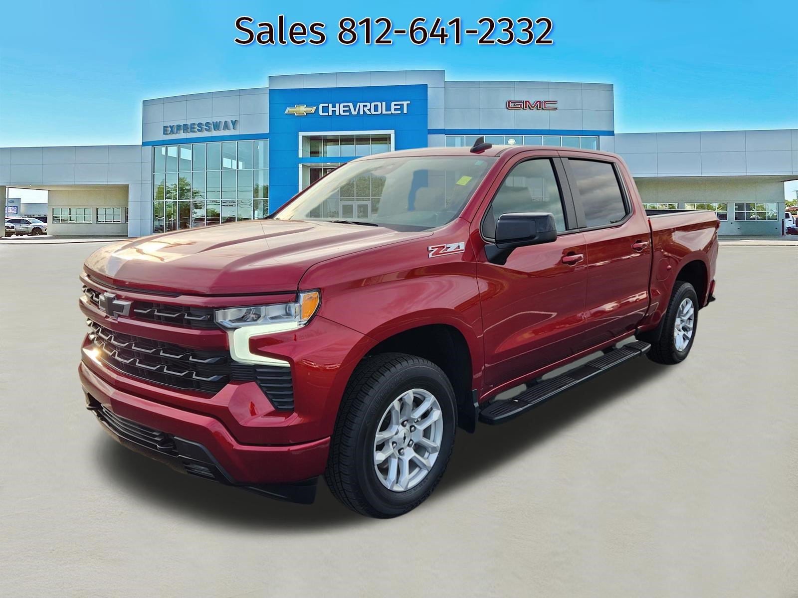 Used 2024 Chevrolet Silverado 1500 RST AWD/4WD image 3