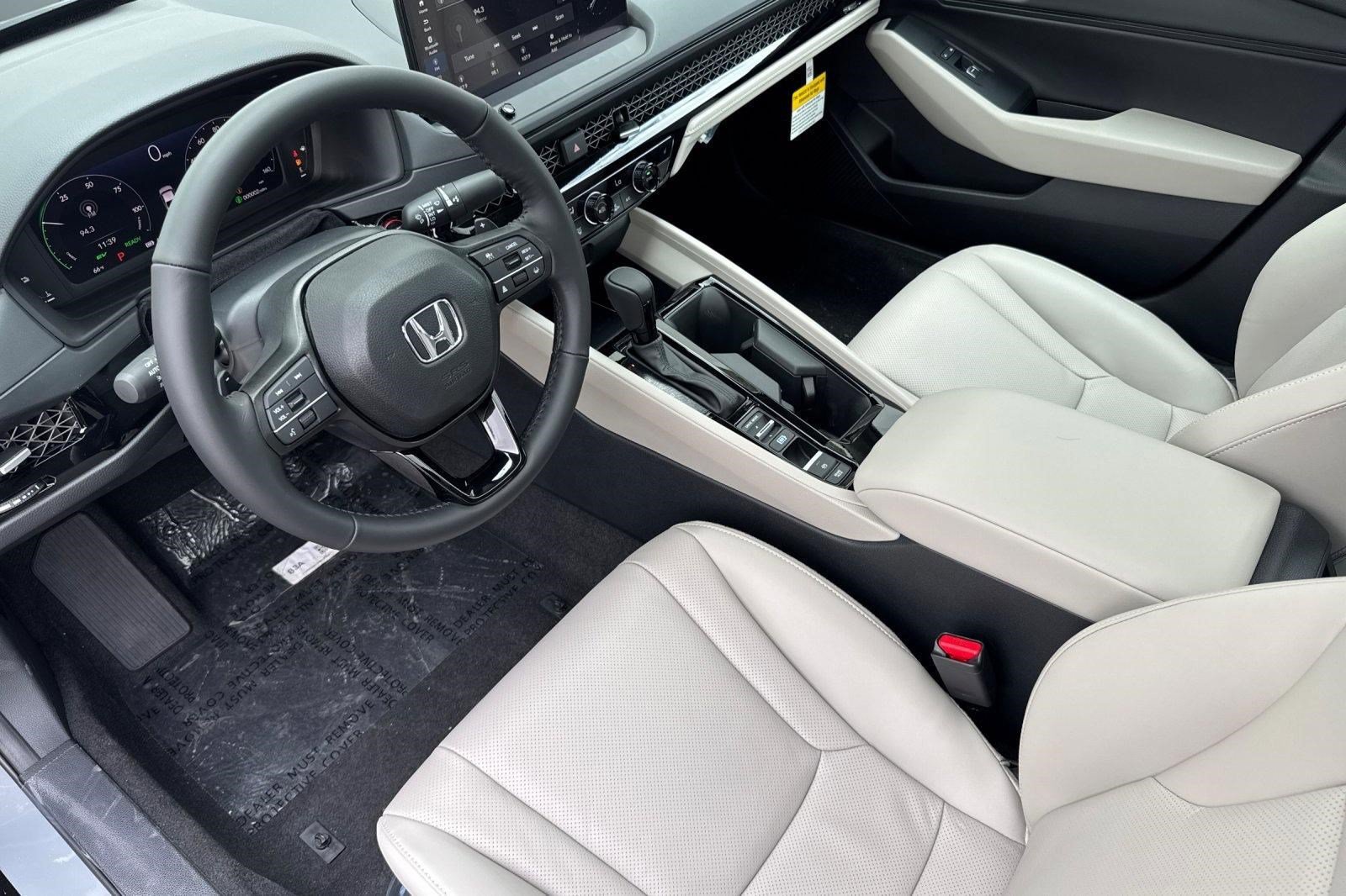New 2026 Honda Accord EX-L image 4