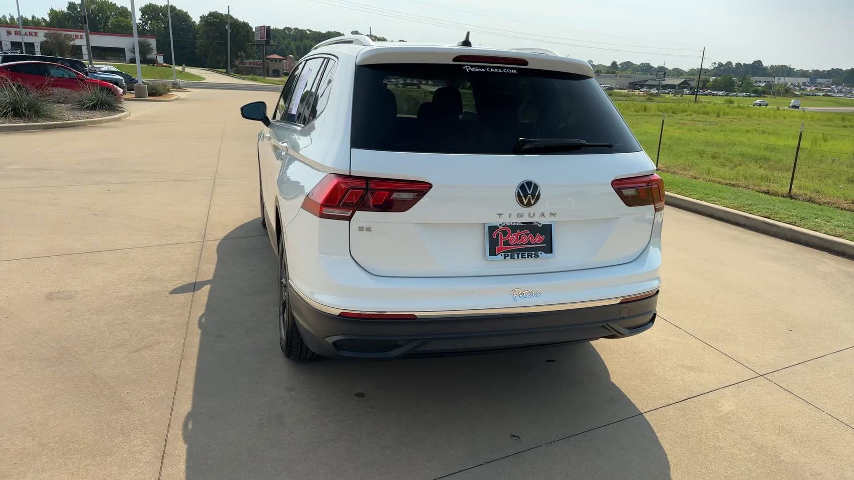 Used 2024 Volkswagen Tiguan SE FWD image 7