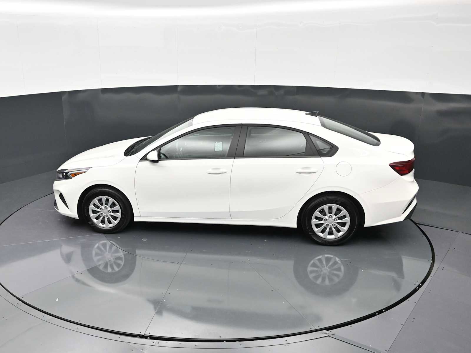 Used 2024 Kia Forte LX FWD image 24