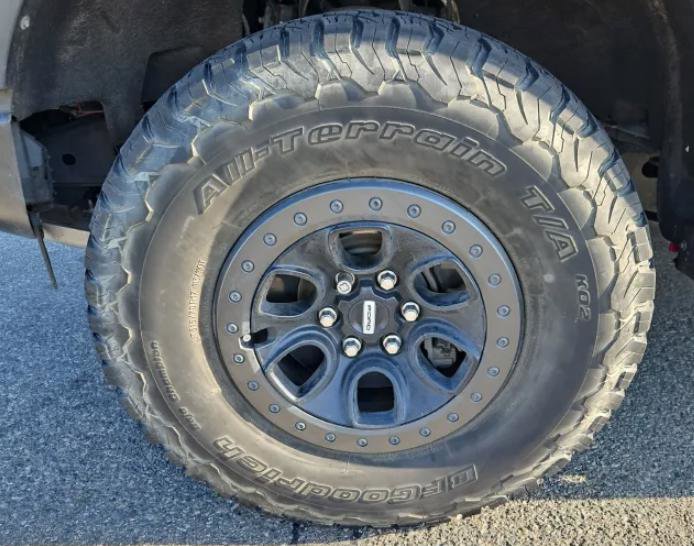 Used 2022 Ford F150 Raptor w/ Equipment Group 801A High AWD/4WD image 2