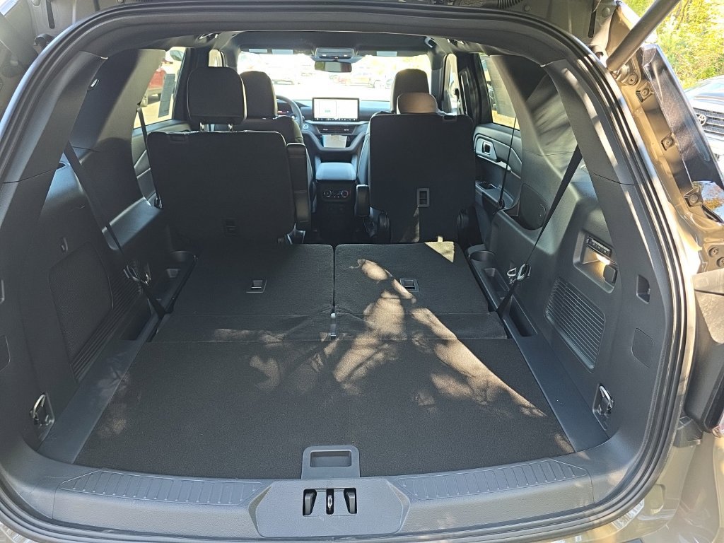New 2026 Ford Explorer Tremor w/ Tremor Convenience Package AWD/4WD image 28