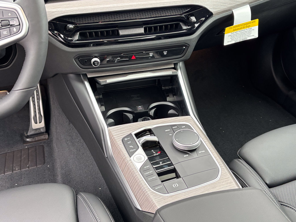 New 2026 BMW 330i xDrive Sedan w/ M Sport Package AWD/4WD image 26