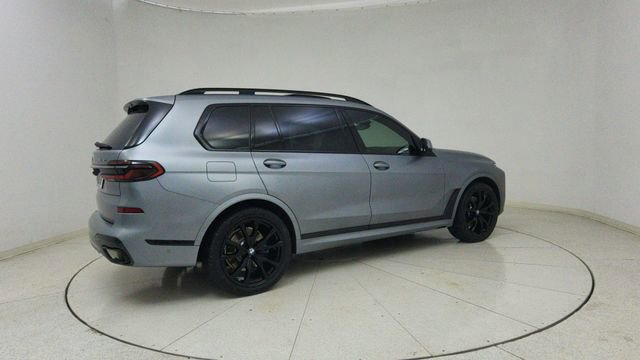 Used 2024 BMW X7 xDrive40i w/ M Sport Package image 75