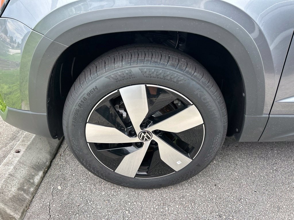 New 2026 Volkswagen Taos S AWD/4WD image 50