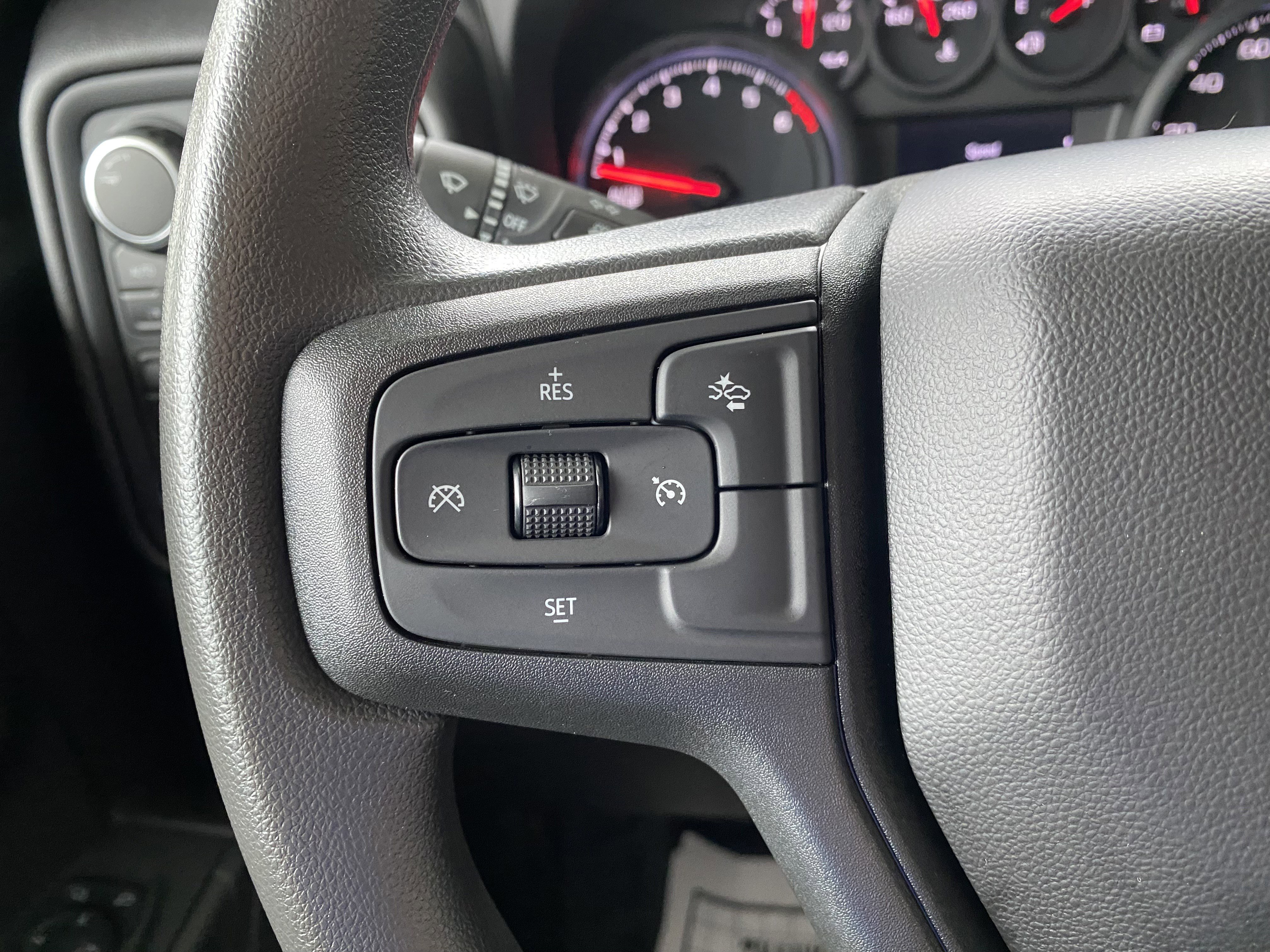 Used 2025 Chevrolet Silverado 1500 W/T w/ WT Value Package image 20