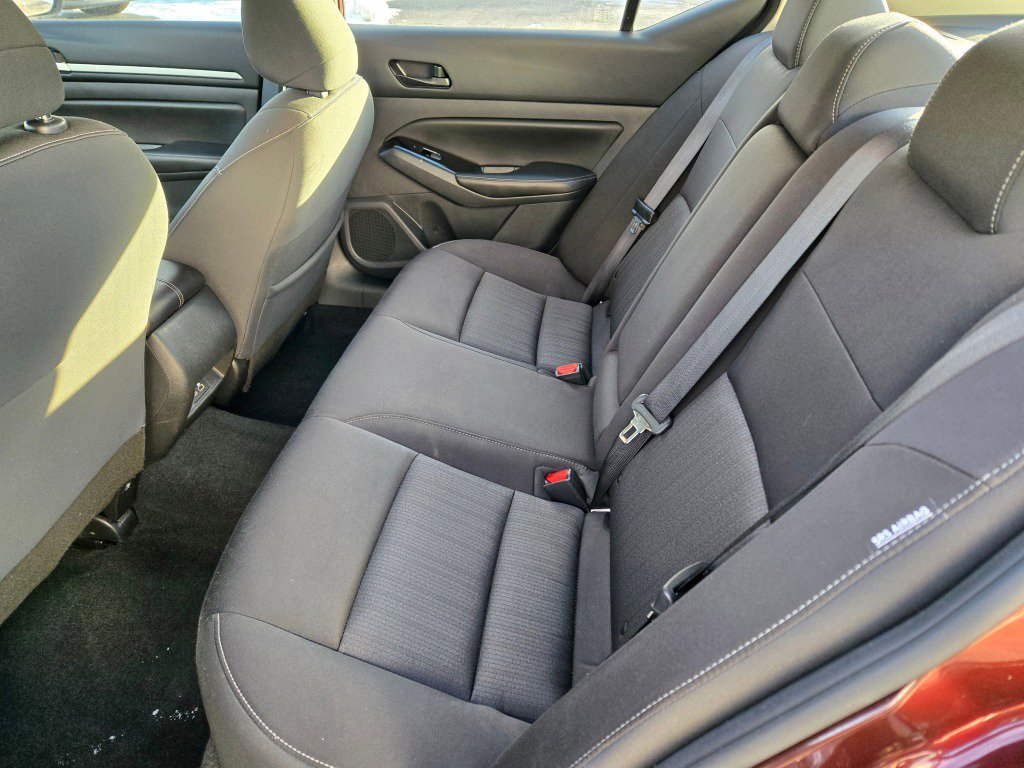 Used 2023 Nissan Altima 2.5 SV image 14