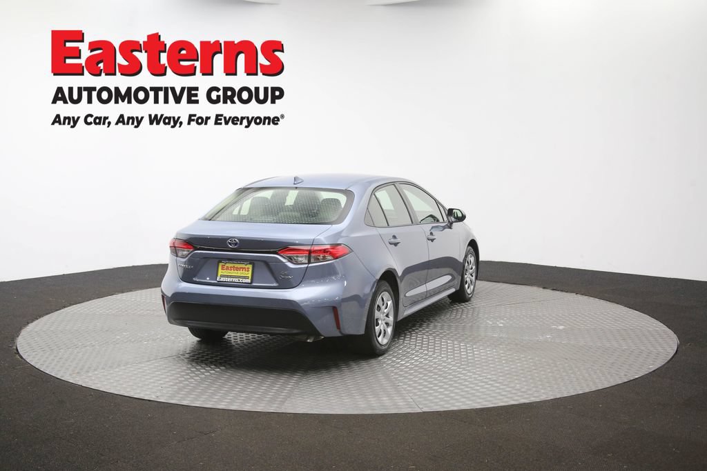 Used 2025 Toyota Corolla LE FWD image 33