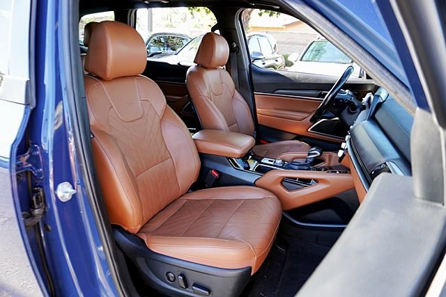 Used 2024 Kia Telluride EX X-Line AWD/4WD image 13