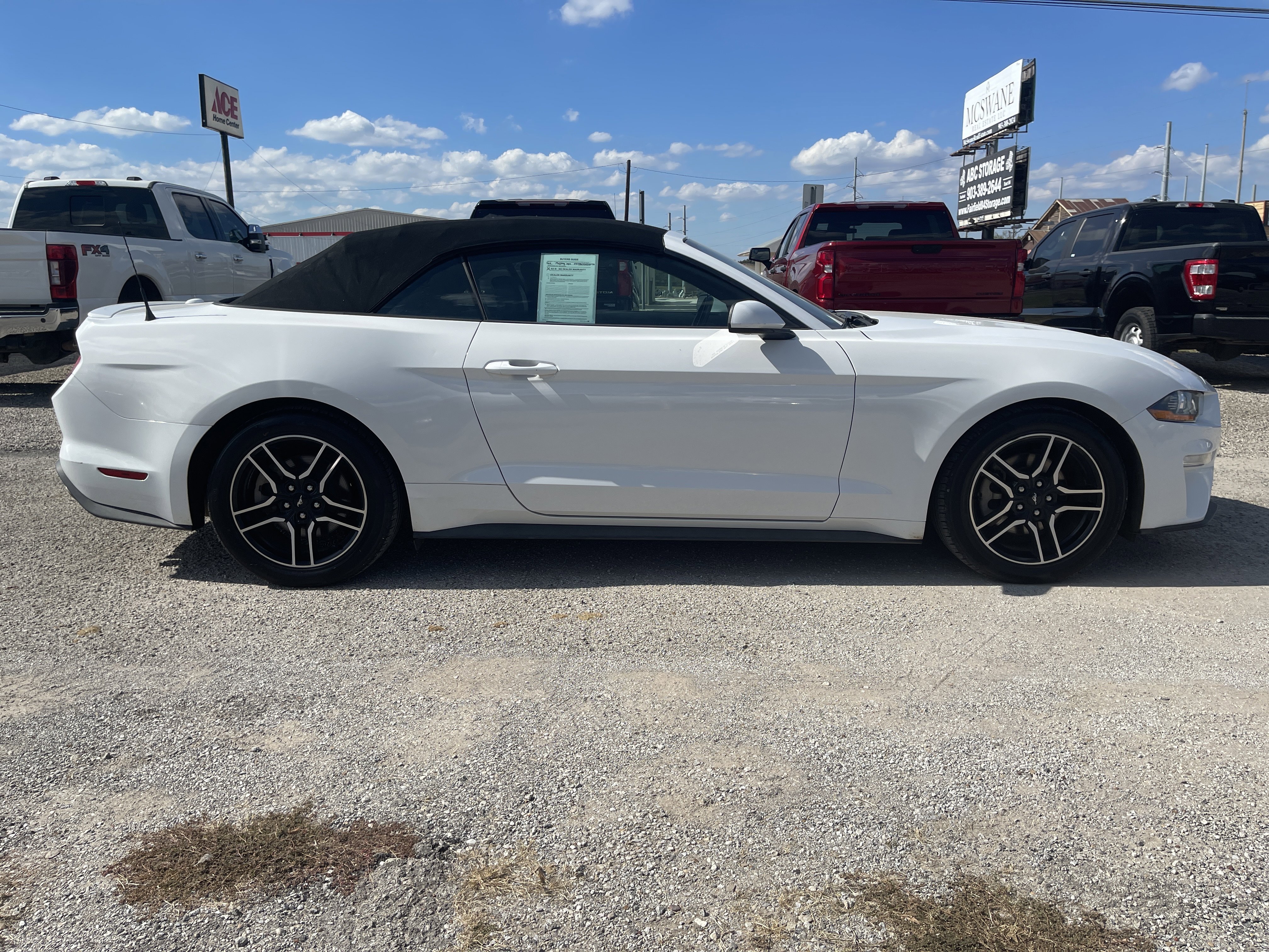 Used 2022 Ford Mustang Premium image 3
