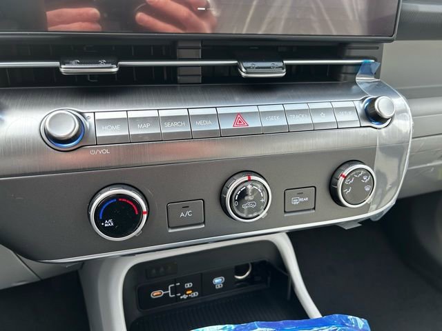New 2026 Hyundai Kona SE AWD/4WD image 21