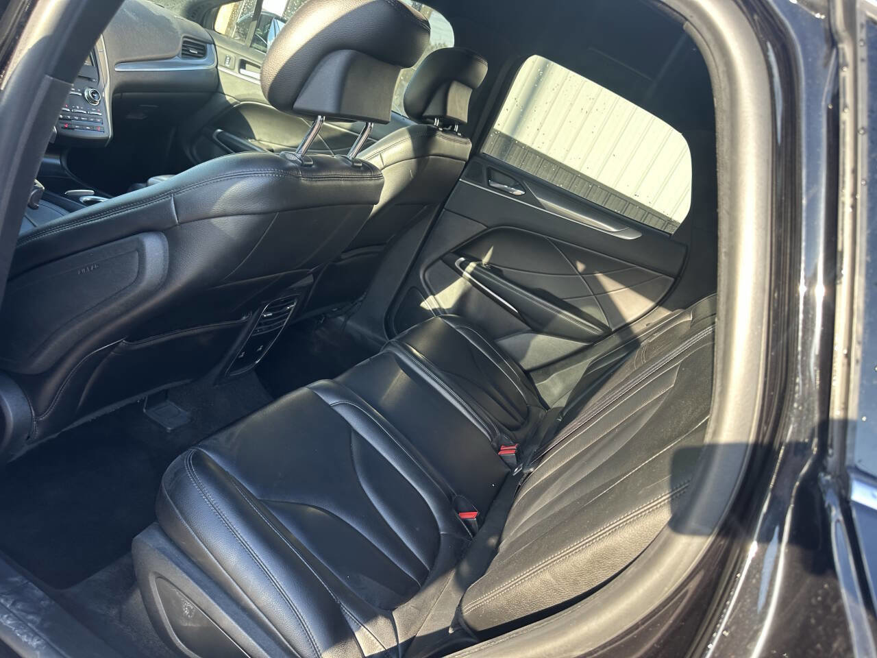 Used 2019 Lincoln MKC Premiere image 18