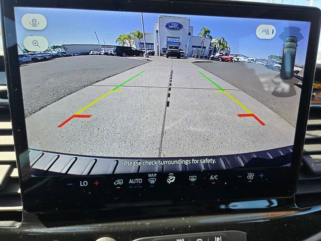 Used 2023 Ford Transit 350 XLT image 10