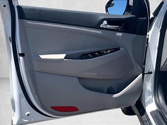 Used 2020 Hyundai Tucson SE FWD image 18
