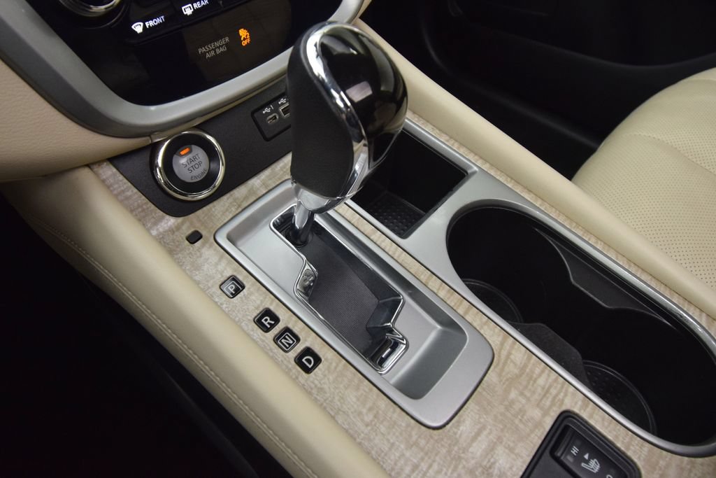 Used 2020 Nissan Murano SL w/ Moonroof Package AWD/4WD image 24