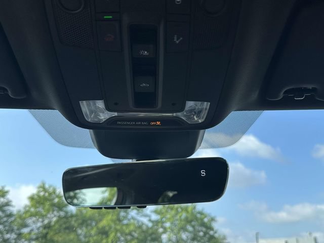 Certified 2025 Audi Q3 2.0T Premium w/ Convenience Plus Package AWD/4WD image 33