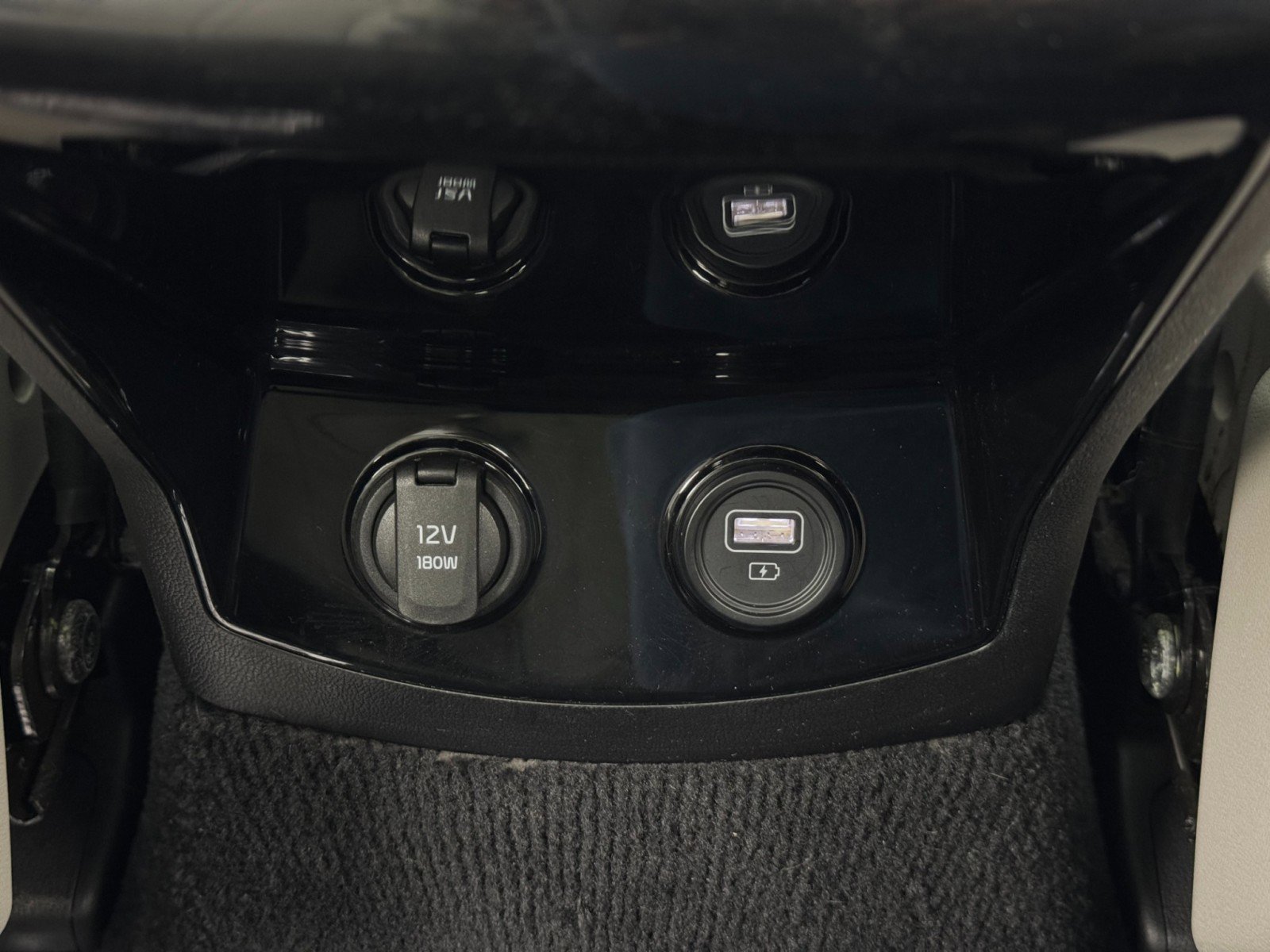 Used 2022 Kia Sorento SX image 33