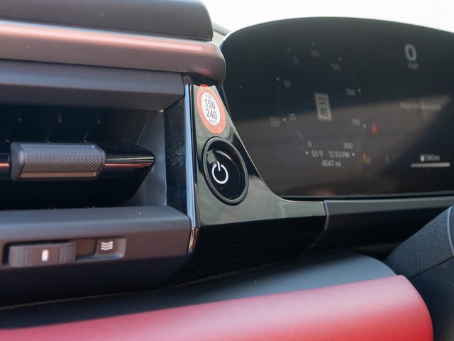 Certified 2024 Porsche Macan 4 Electric image 29