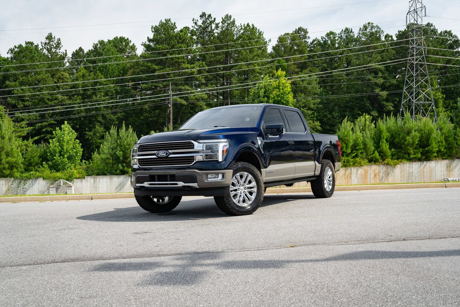Used 2025 Ford F150 King Ranch w/ FX4 Off-Road Package AWD/4WD image 1