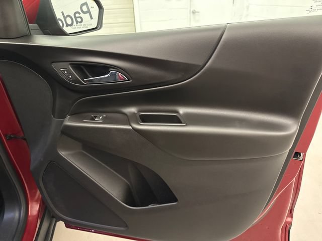 Used 2020 Chevrolet Equinox LT AWD/4WD image 30