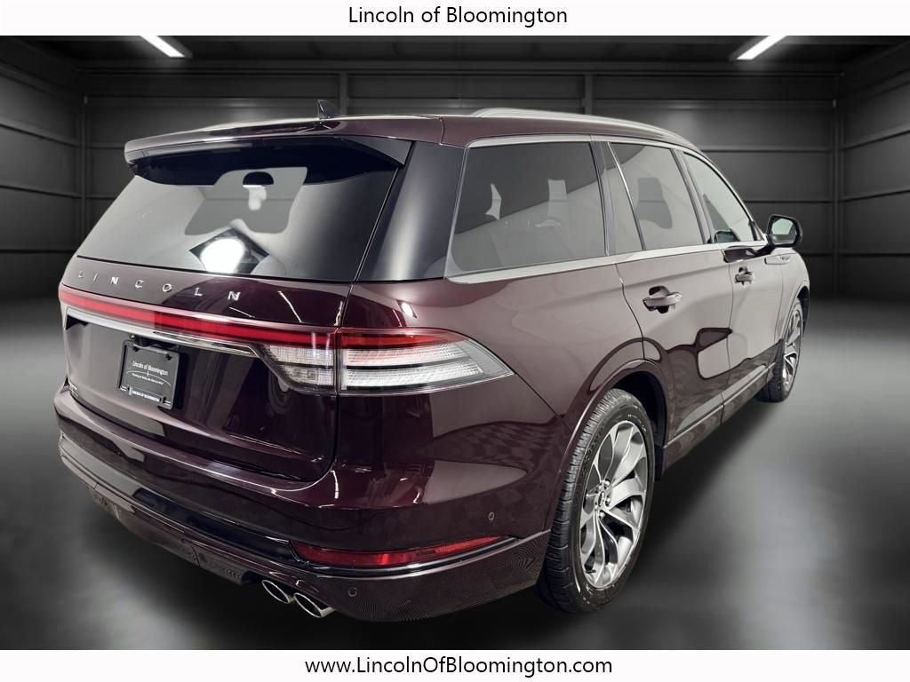 Certified 2023 Lincoln Aviator Grand Touring w/ Equipment Group 301A AWD/4WD image 8