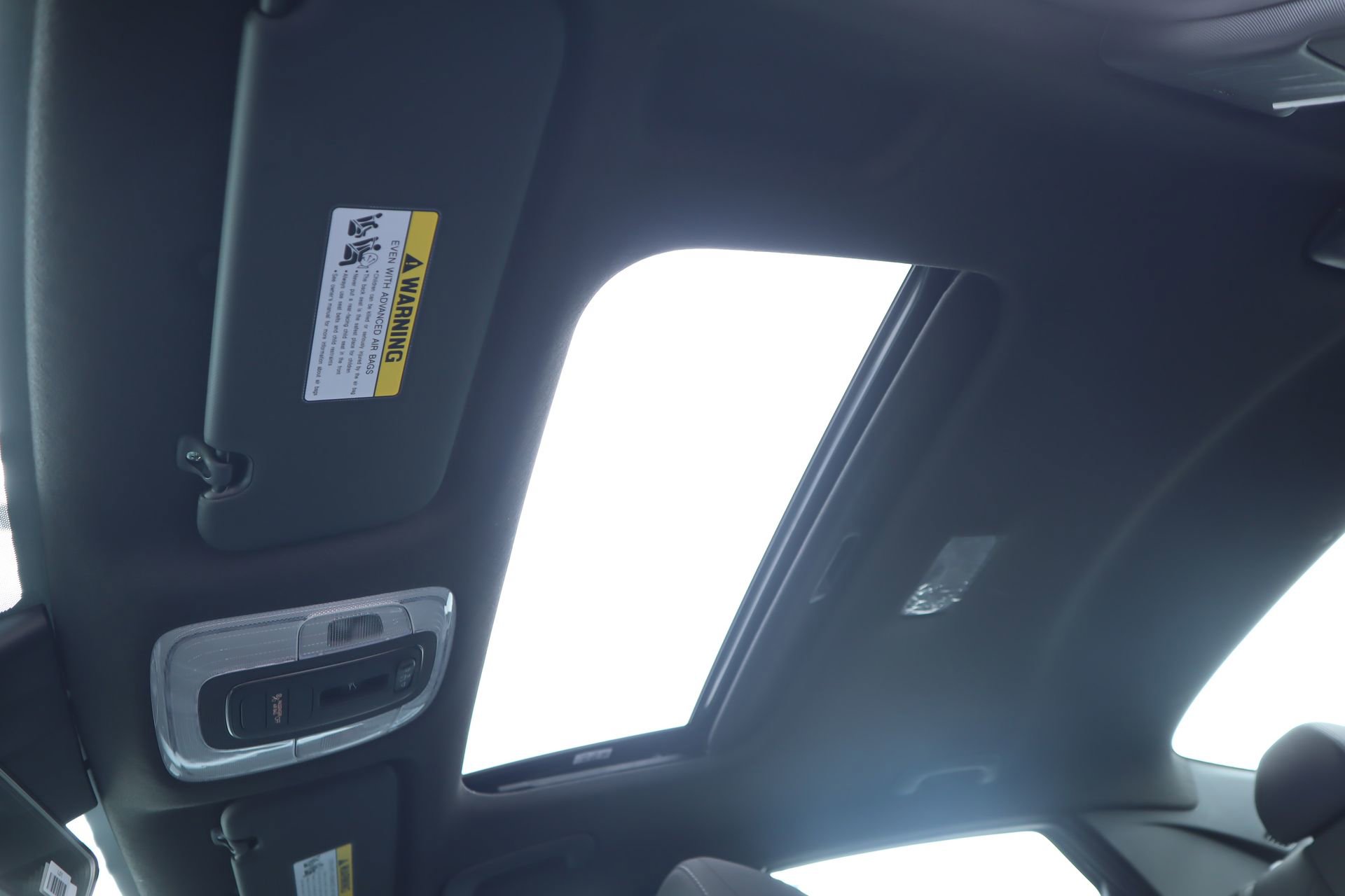 New 2026 Hyundai Elantra SEL Sport FWD image 9