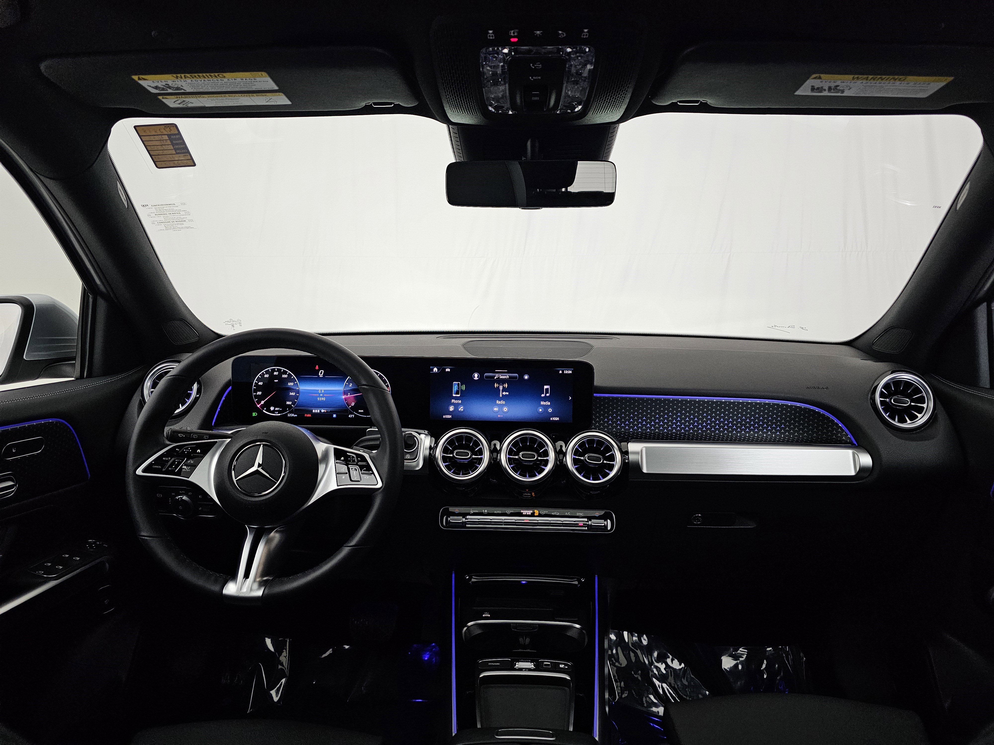 Certified 2025 Mercedes-Benz GLB 250 4MATIC image 34