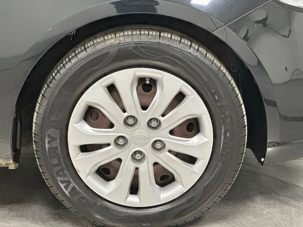 Used 2012 Kia Forte EX image 22