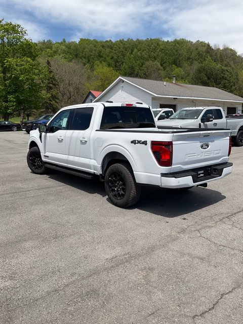 Used 2026 Ford F150 XLT w/ Equipment Group 302A MID AWD/4WD image 8