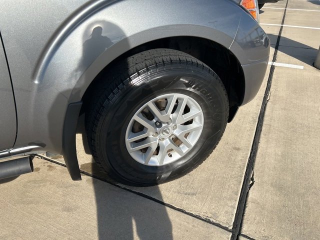 Used 2019 Nissan Frontier SV w/ Value Truck Package image 14
