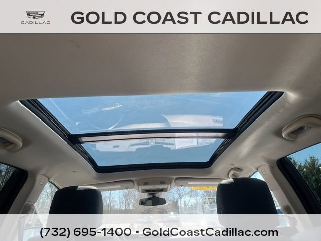 Used 2017 Cadillac XT5 Luxury w/ Driver Awareness Package image 12