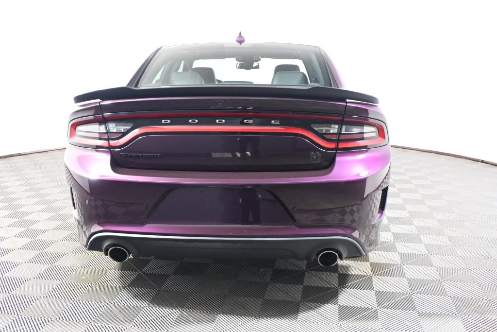 Used 2022 Dodge Charger Scat Pack w/ Dynamics Package RWD image 6