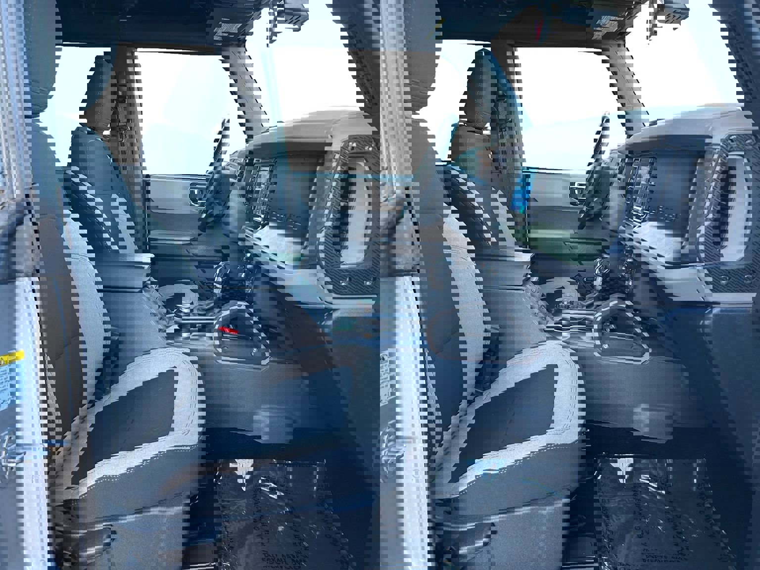 Used 2023 Ford Bronco Big Bend image 17