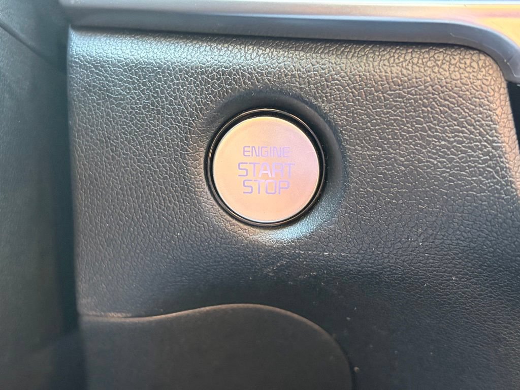 Used 2025 Kia Sorento EX AWD/4WD image 25