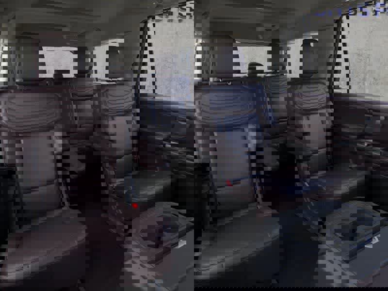 New 2025 Ford Expedition Max Platinum w/ Platinum Ultimate Package image 11