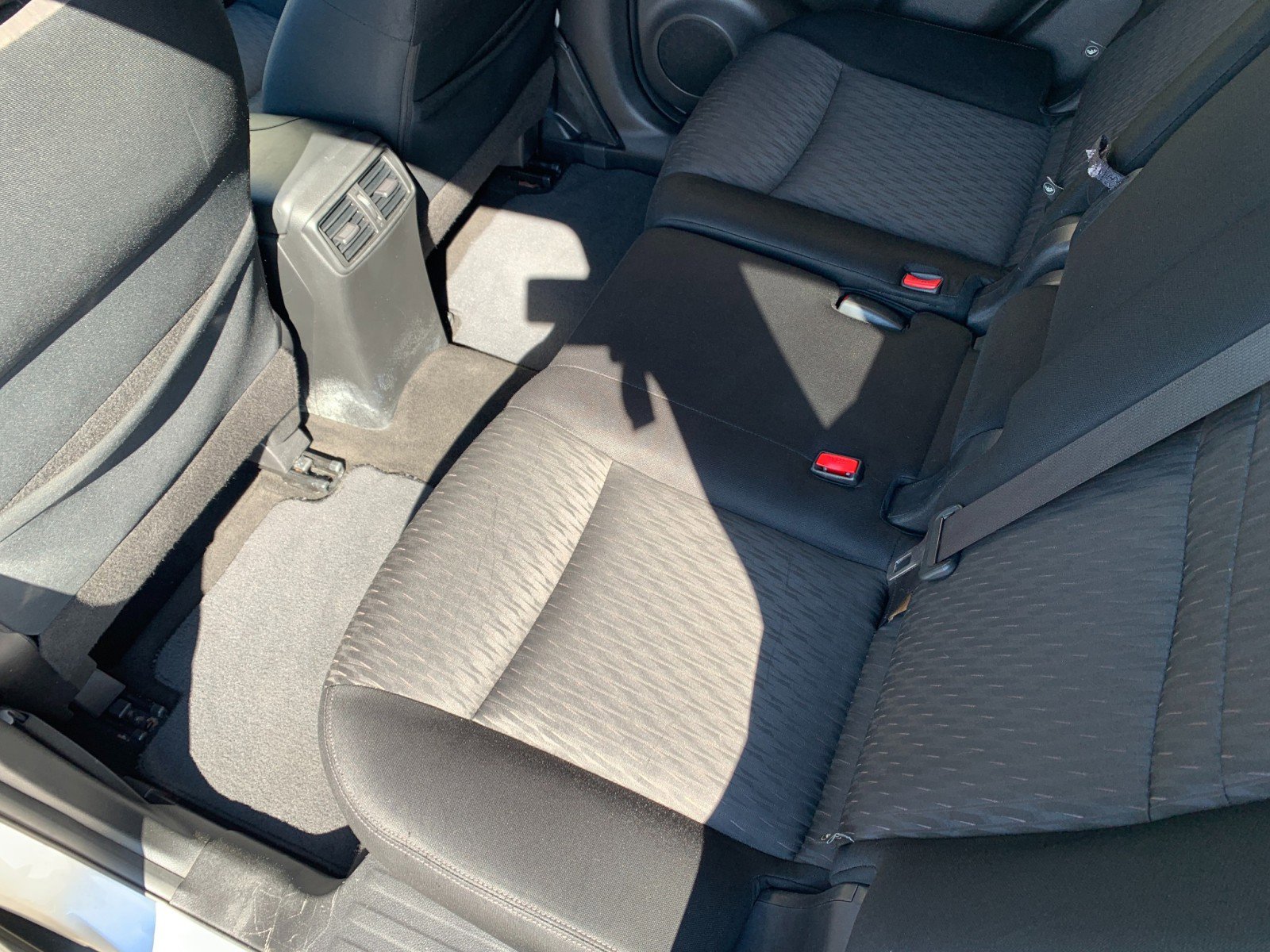 Used 2017 Nissan Rogue SV image 29