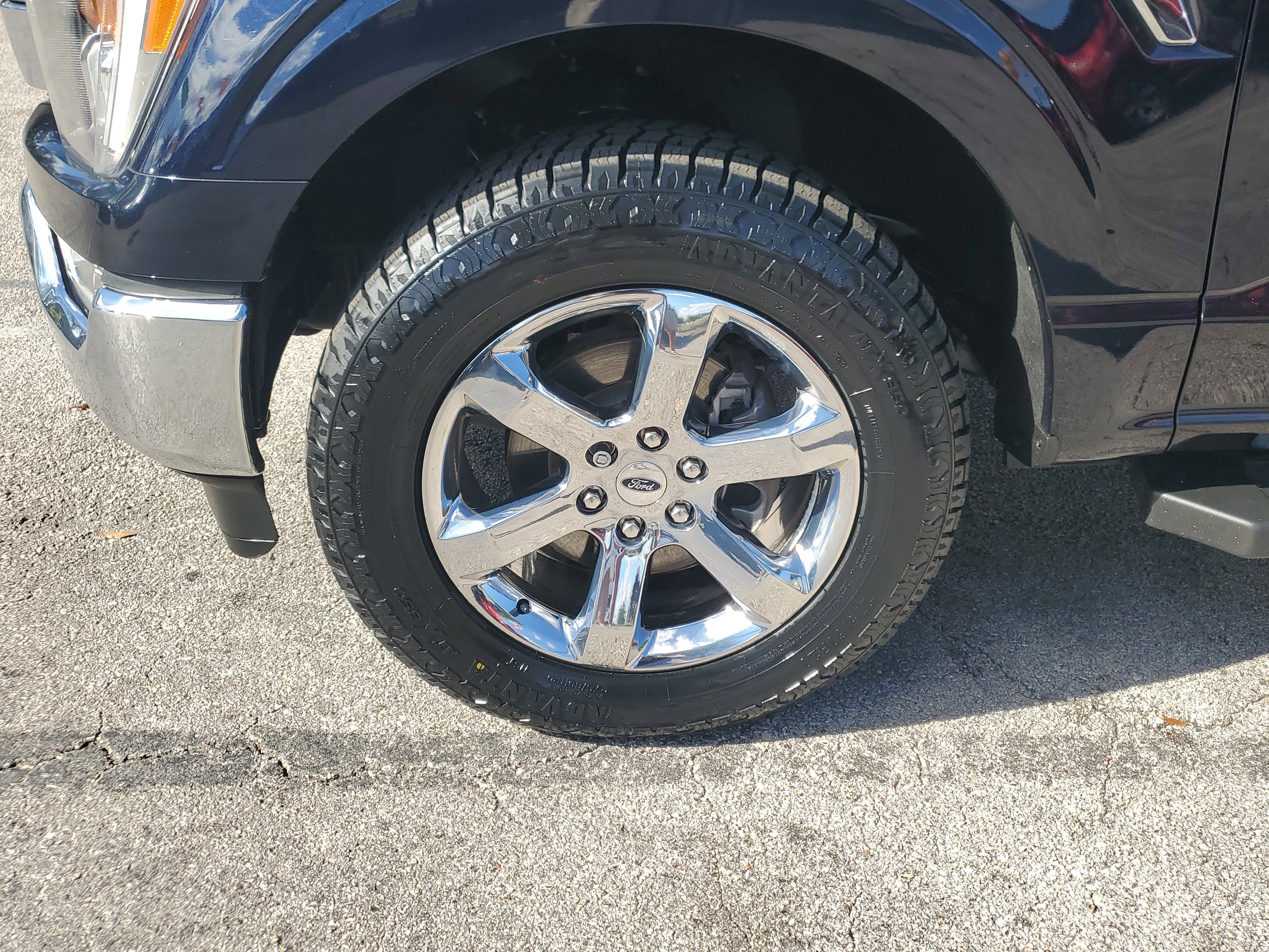 Used 2022 Ford F150 Lariat image 5