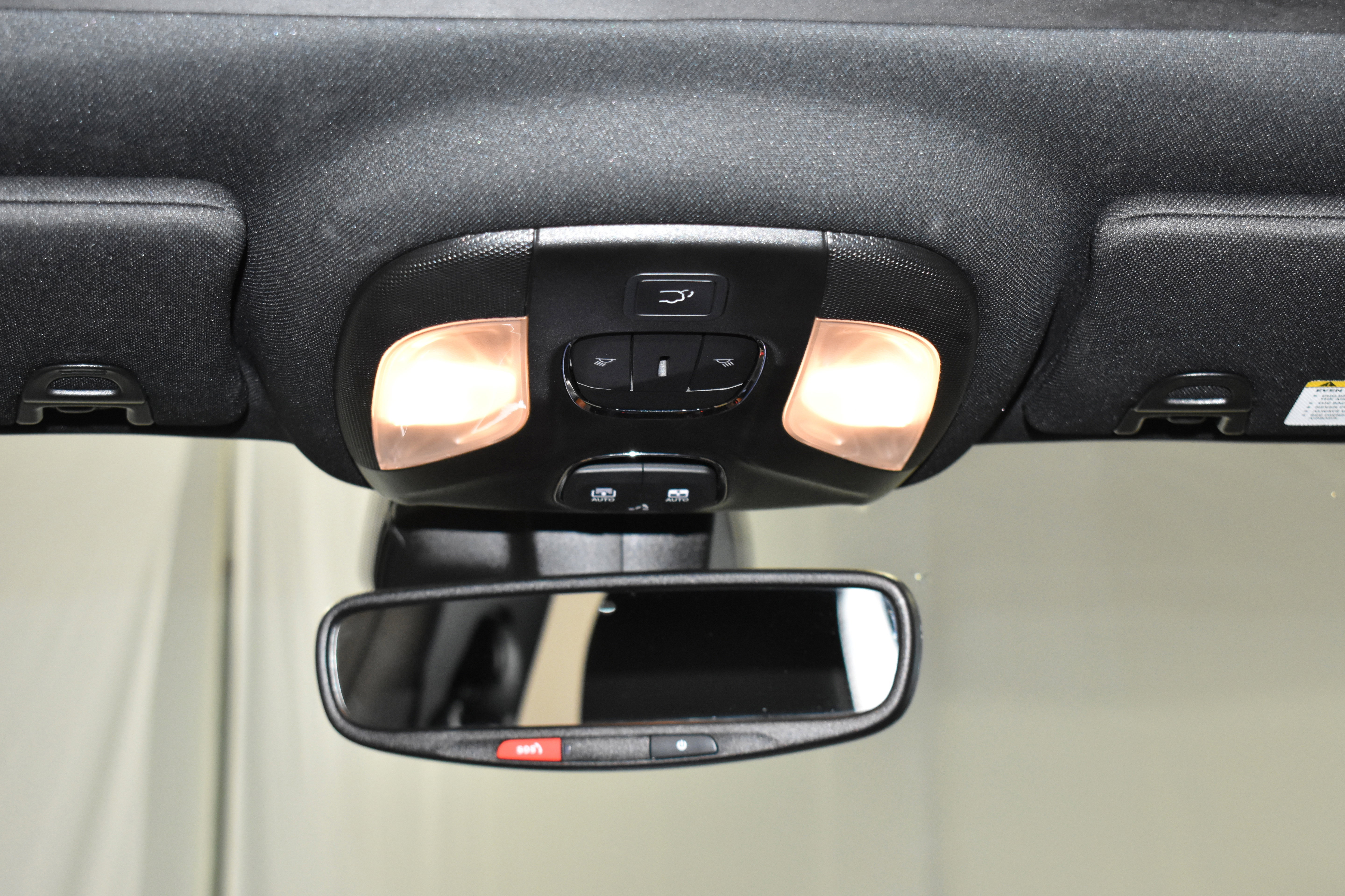 Used 2025 Jeep Compass Limited w/ Elite Group image 31