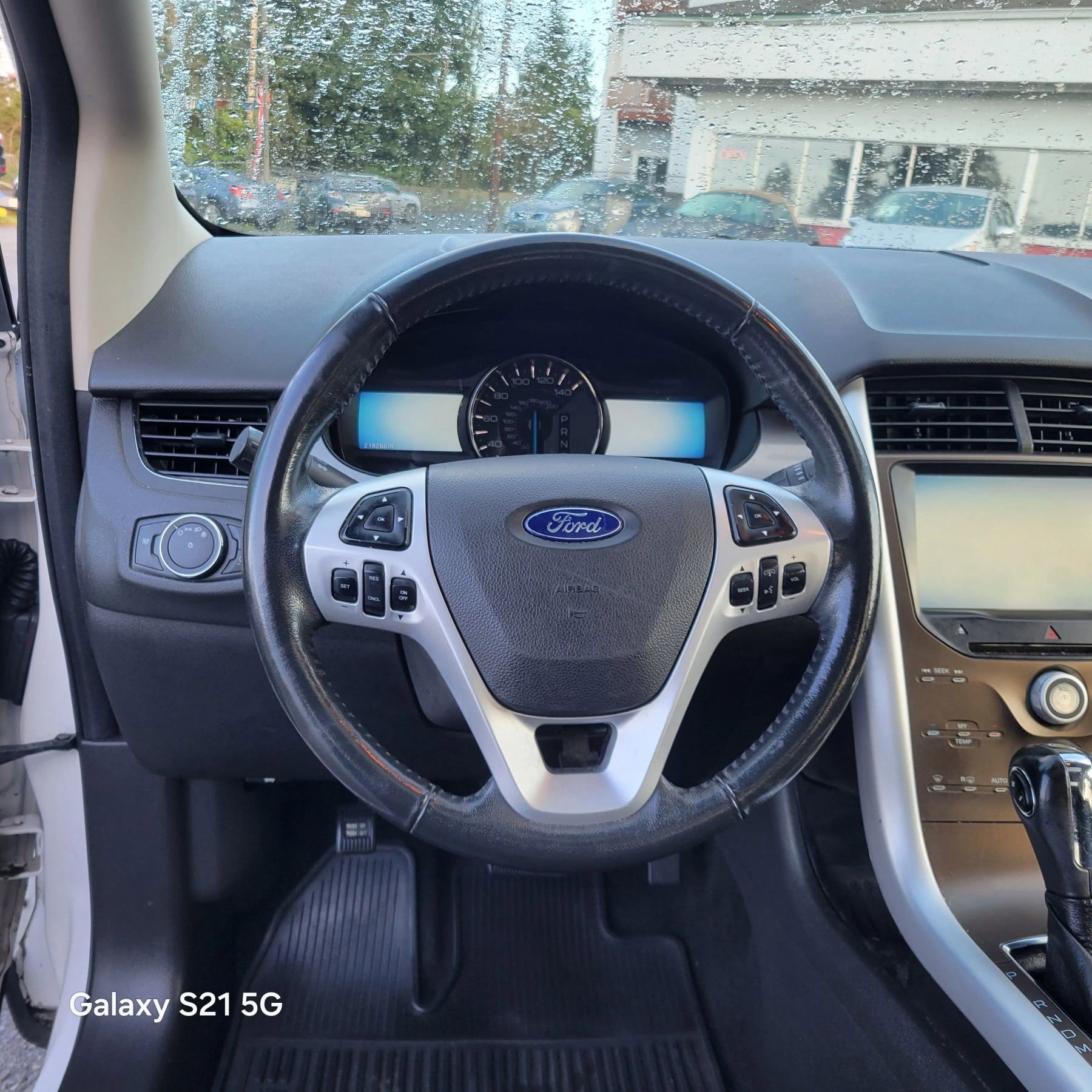 Used 2011 Ford Edge SEL w/ 202A Rapid Spec Order Code image 6