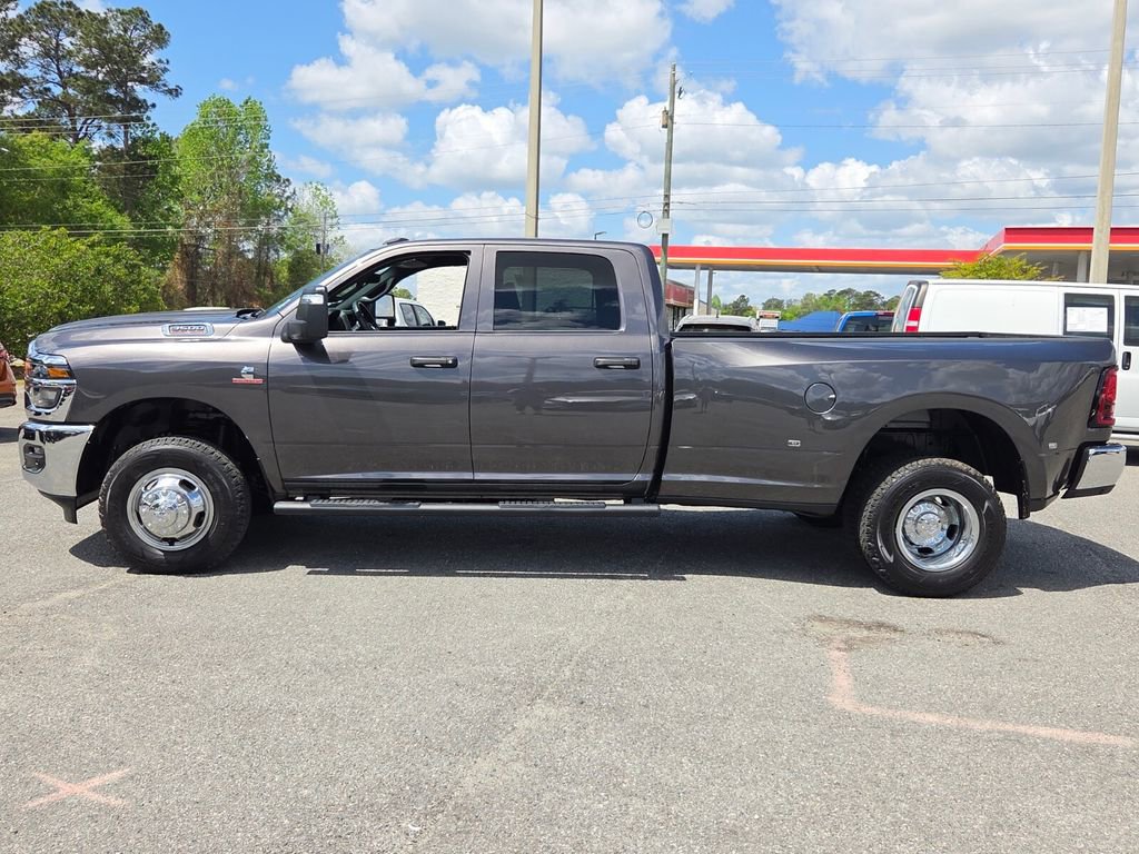 Used 2026 RAM 3500 Tradesman image 2
