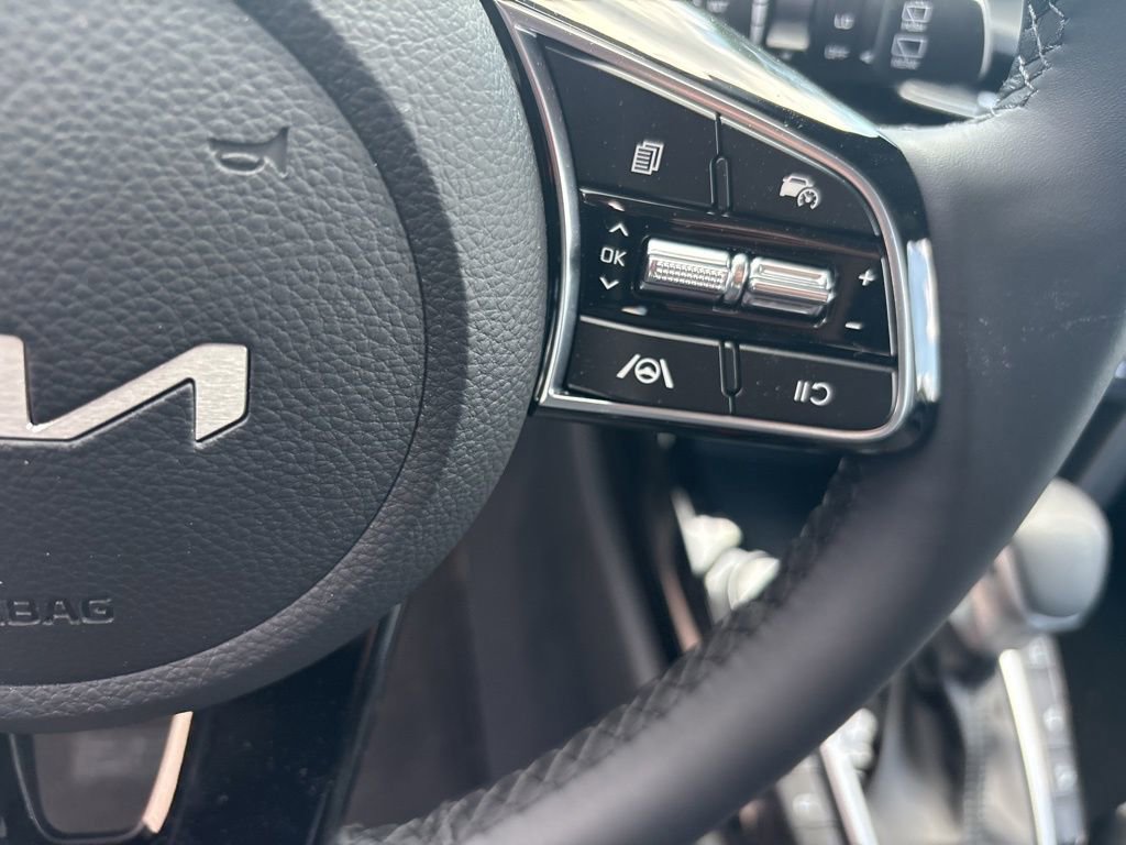 Certified 2024 Kia Seltos SX image 18