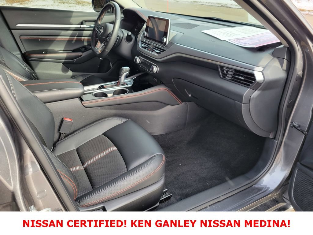 Certified 2023 Nissan Altima 2.5 SR image 49