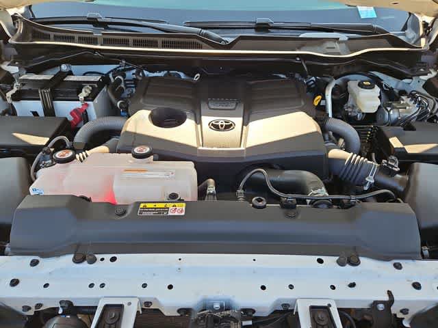 Used 2025 Toyota Tundra SR AWD/4WD image 12