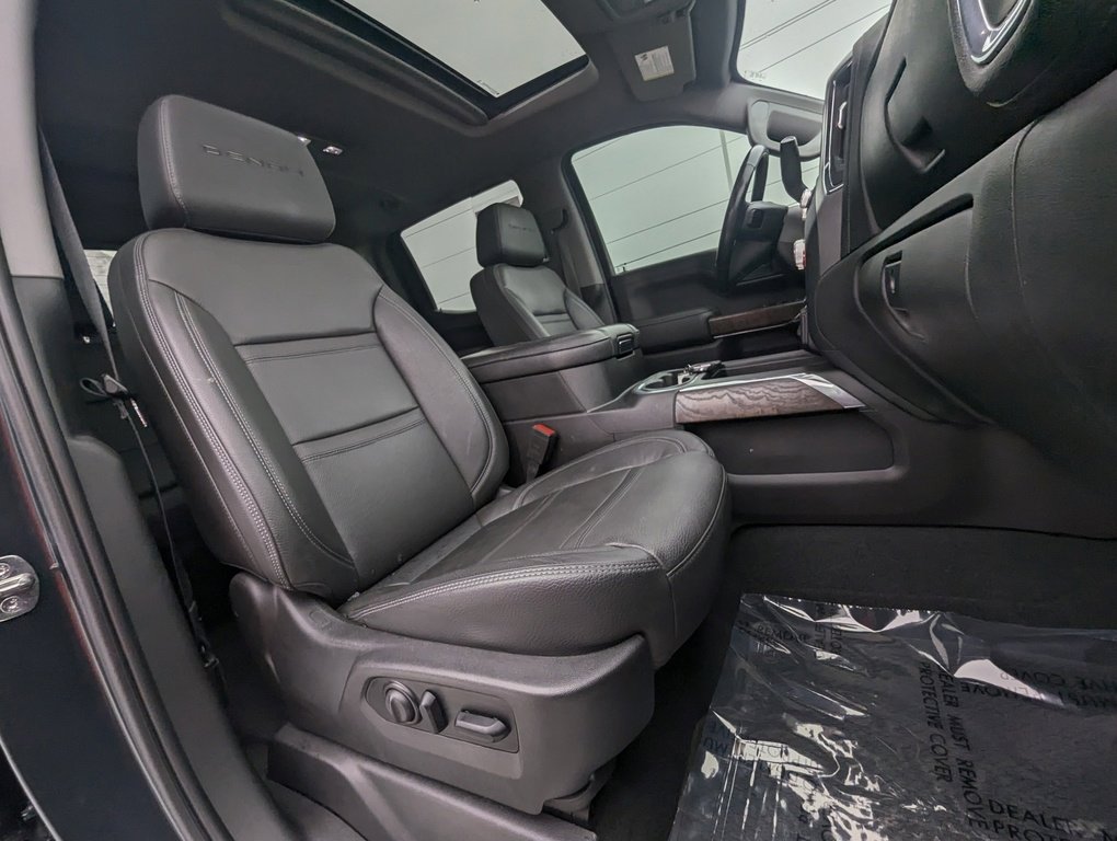 Used 2021 GMC Sierra 1500 Denali w/ Driver Alert Package II image 16