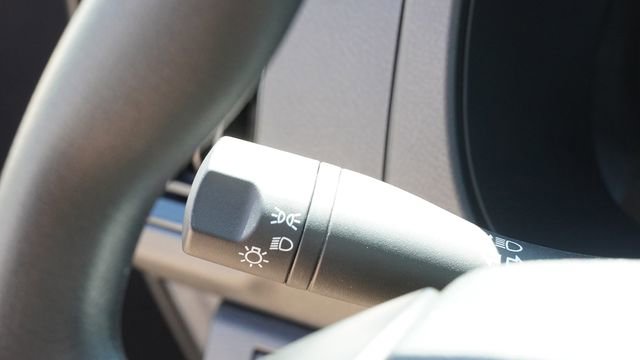 Used 2026 Nissan Frontier SV image 29